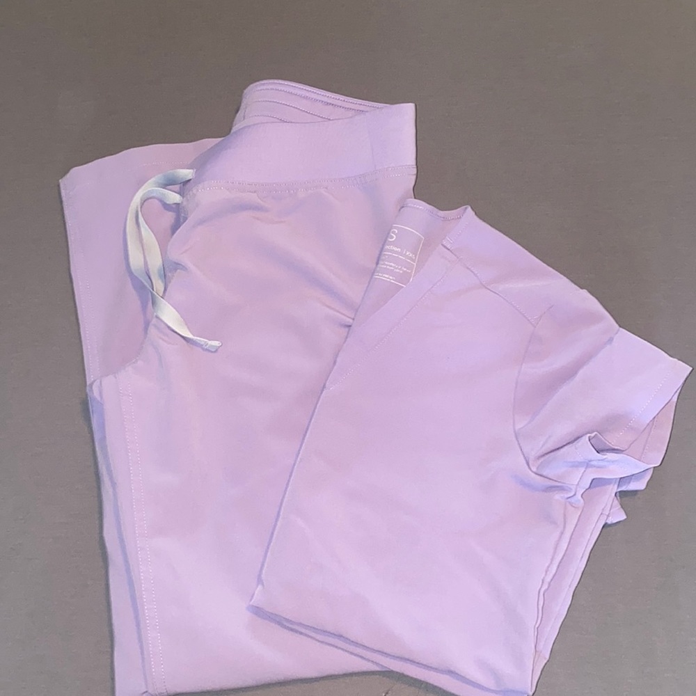 FIGS lavender set. XSP & XXS